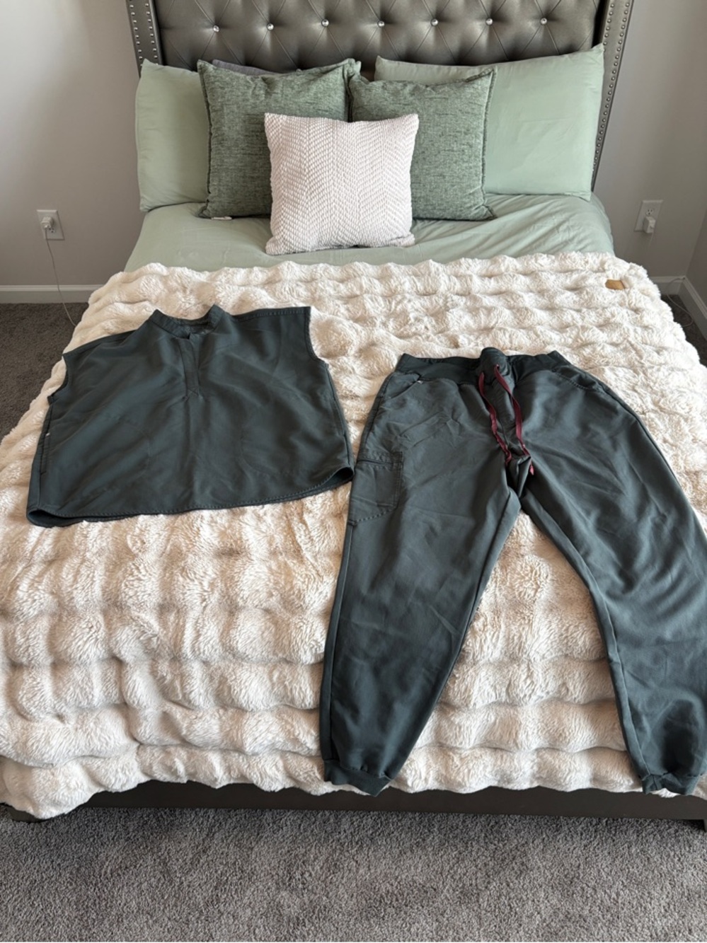 Figs Women's Jogger & Skirt Set in Slate Green